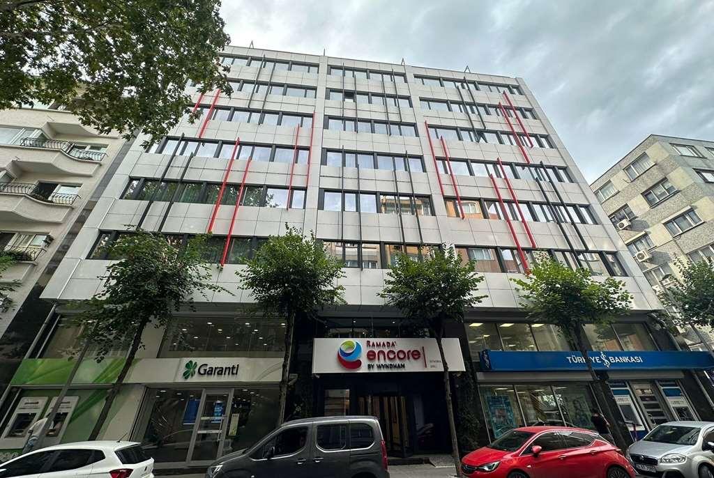 Отель Ramada Encore Sisli